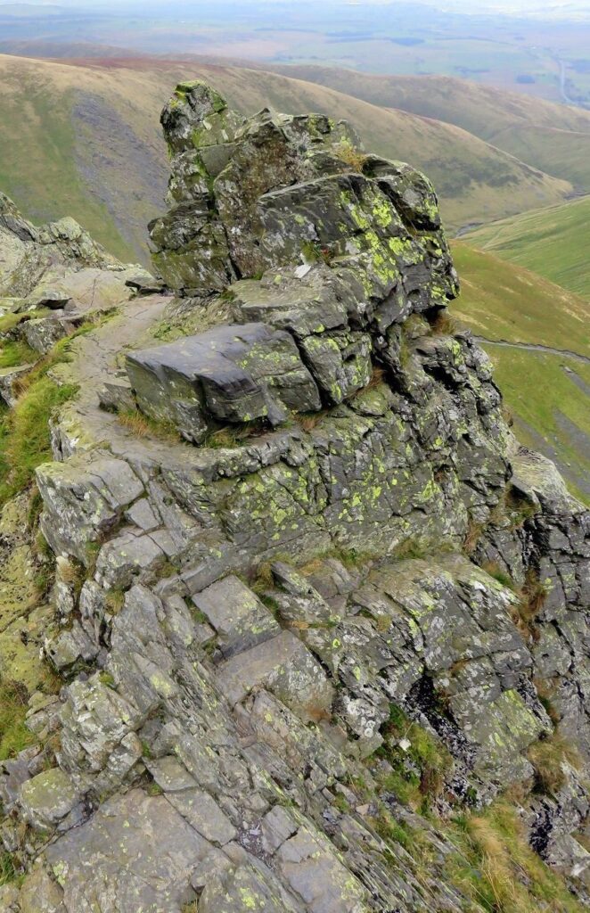 The bad step on Sharp edge